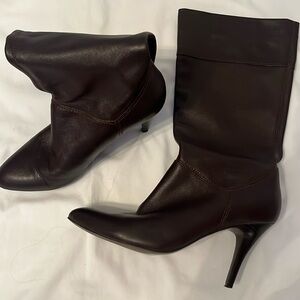 Banana Republic dark brown leather boots. Great condition.